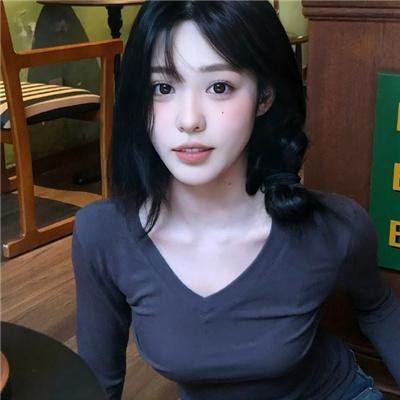 隔窗恋爱:看着你